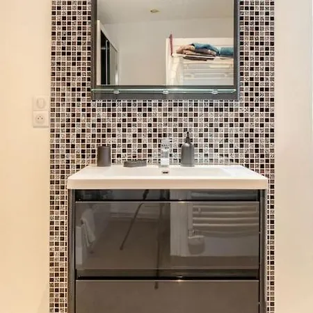 Bel Dans Le Centre Historique Avec Wi-fi Et Toutes Les Commodités Apartamento Dinan