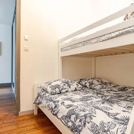 Bel Dans Le Centre Historique Avec Wi-fi Et Toutes Les Commodités Apartamento